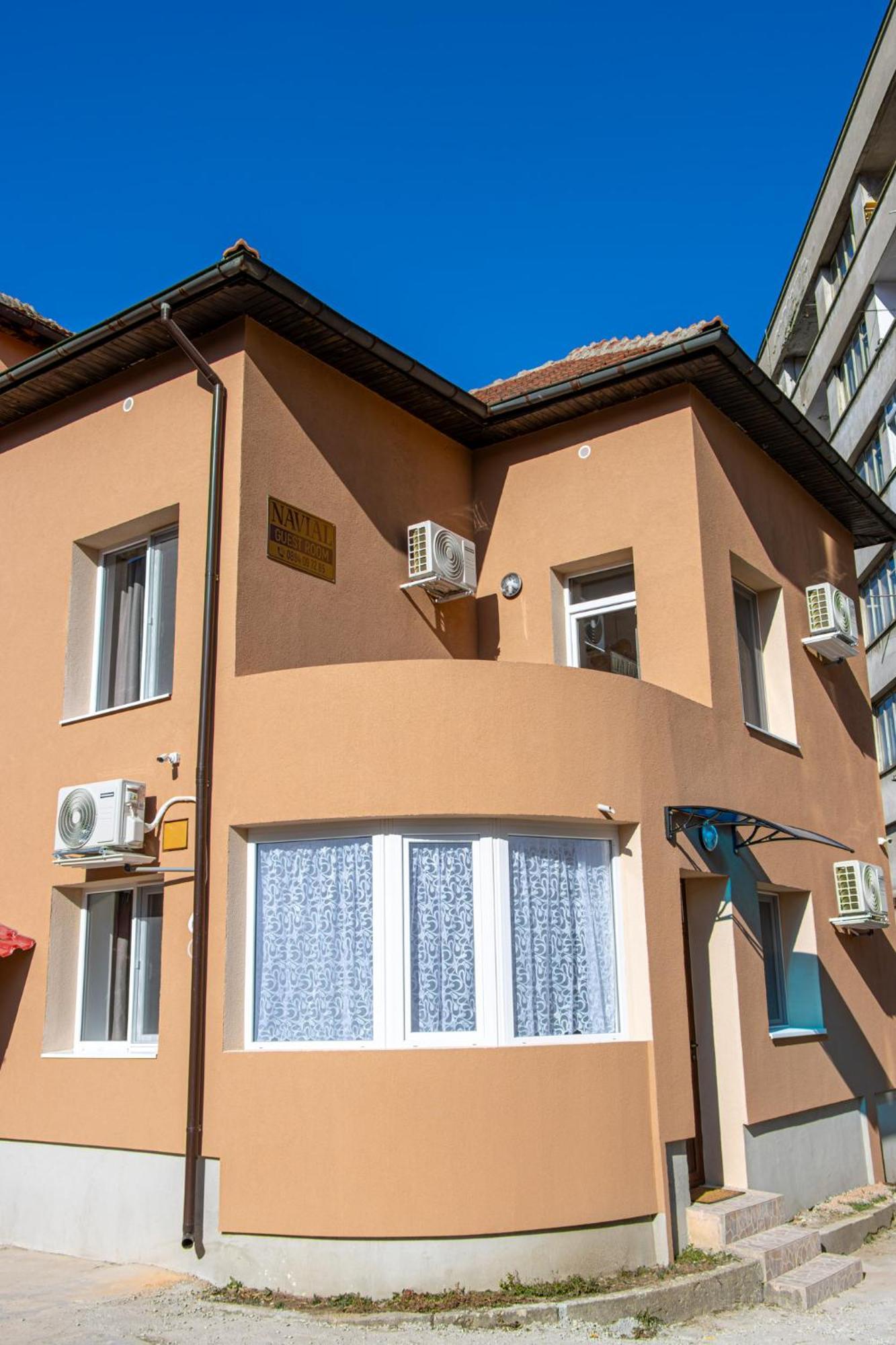 Navial Otel Gabrova Dış mekan fotoğraf